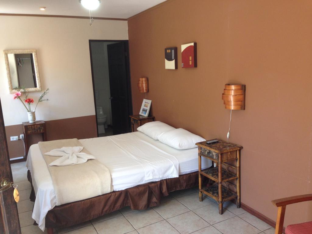Dushi Vida Country Inn 阿拉胡埃拉 客房 照片